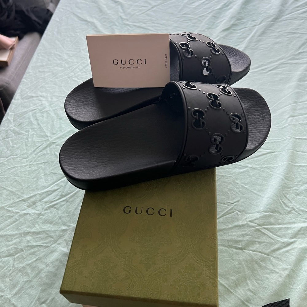 Gucci slides